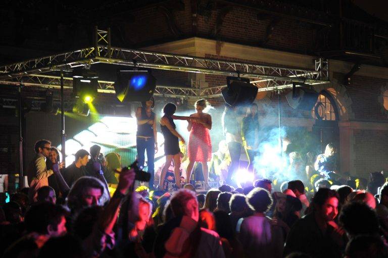 Bagatelle Summer 2011