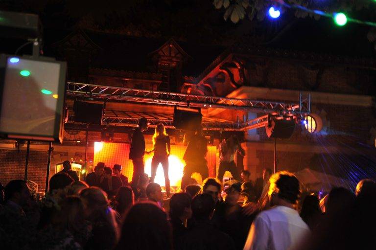 Bagatelle Summer 2011