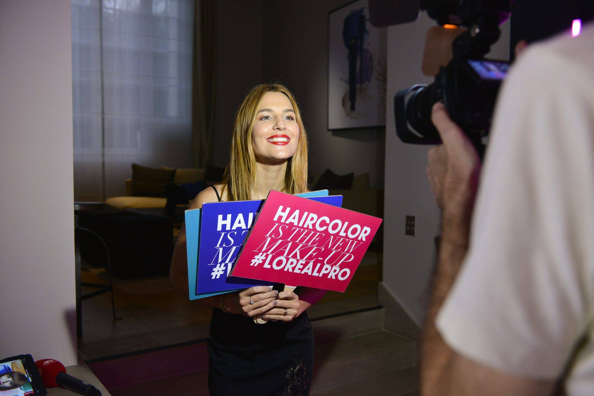  - Two new muses for L’Oréal Professionnel