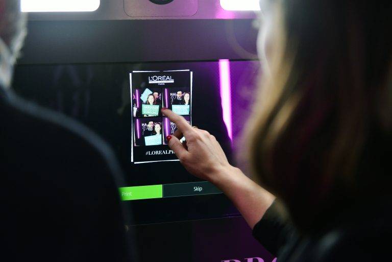 Deux nouvelles égéries tout en cheveux pour L’Oréal Professionnel