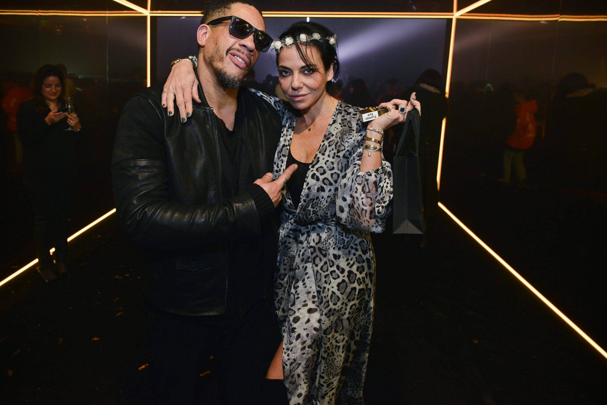  - Zoë Kravitz et Travis Scott font bouger le YSL Beauty Club