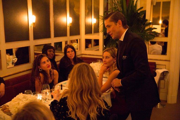 Une soirée sur la Riviera italienne pour le lancement du nouveau parfum Tom Ford Beauty