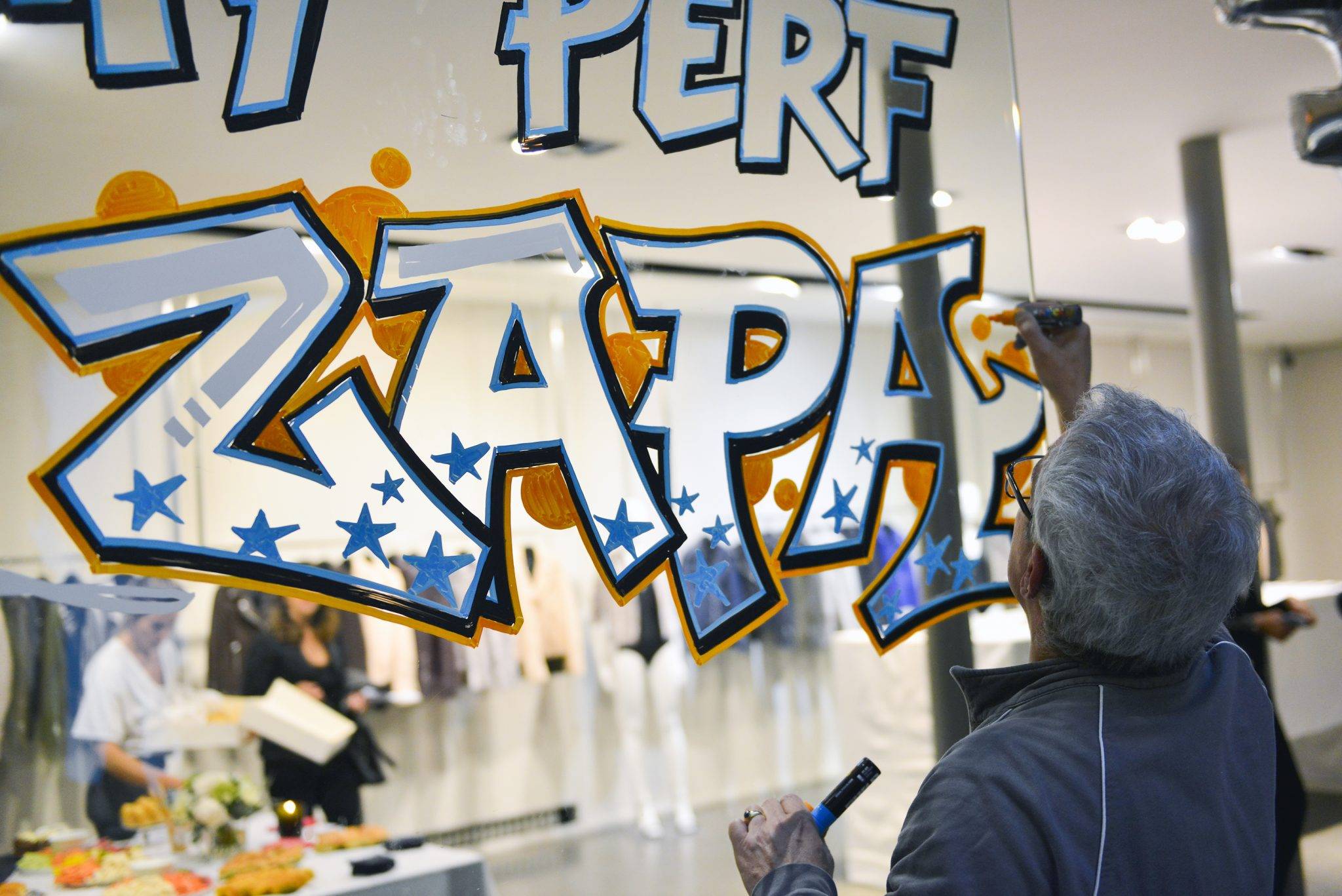  - My Perf Zapa, when the perfecto starts graffiti