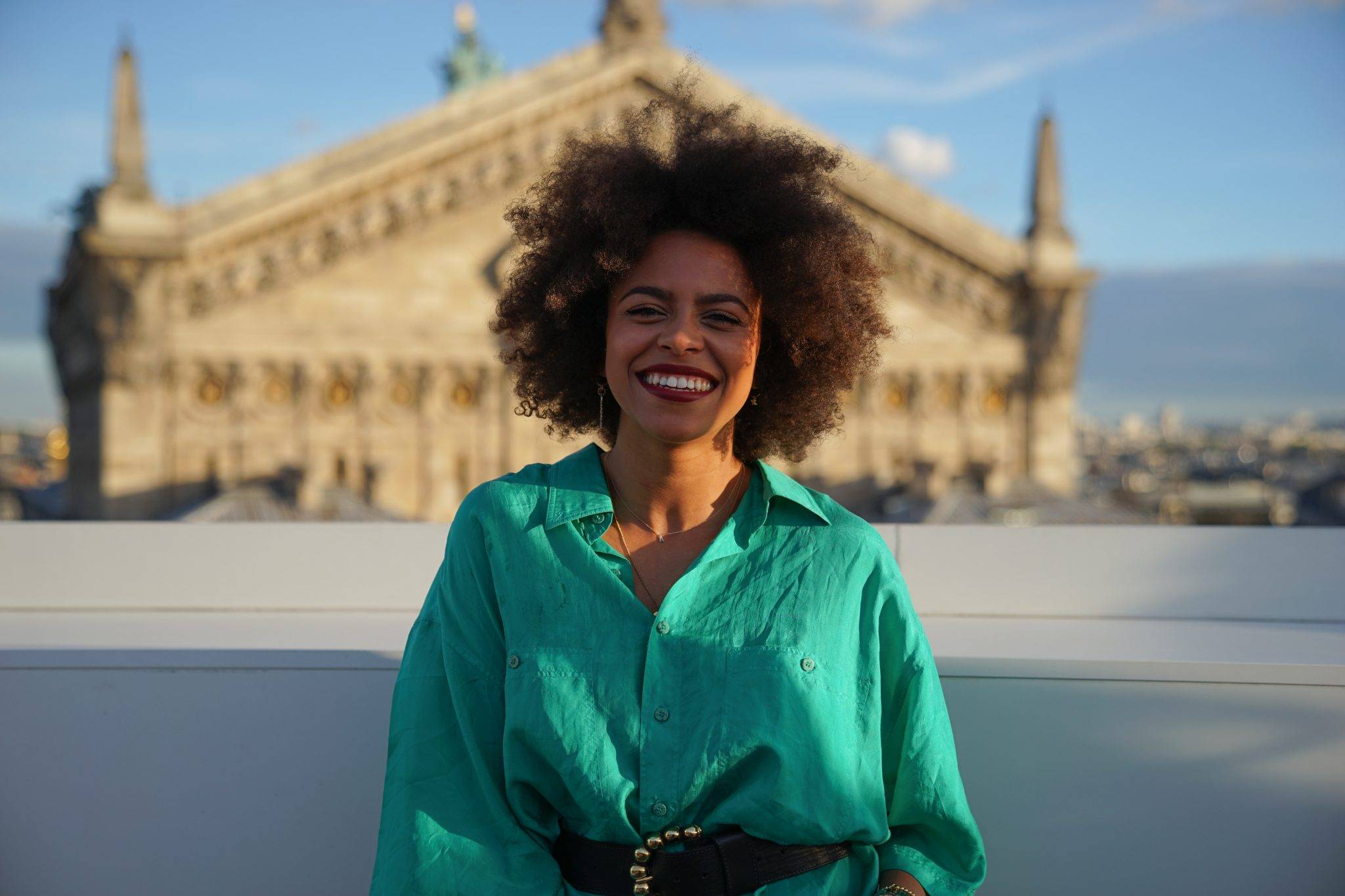  - Sur les toits de Paris, Evian voit la vie en oversize