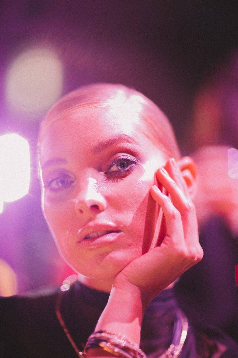  - « Love on the Rocks »: pleins feux sur la soirée De Grisogono avec Rita Ora et Hailey Baldwin