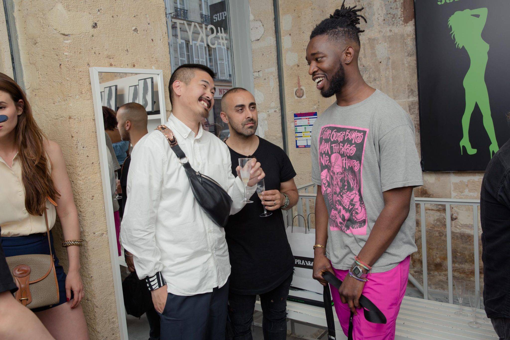  - La boutique Supra pleine à craquer pour la signature du livre « Heidi Klum by Rankin »