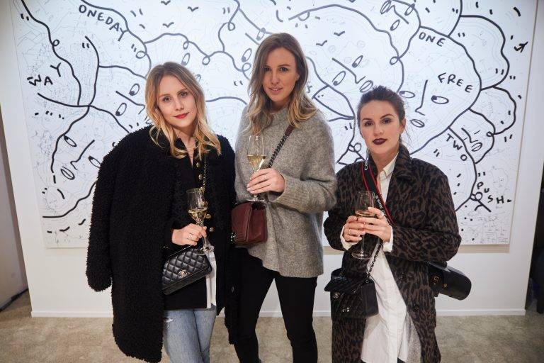 Max Mara à travers les yeux de Shantell Martin