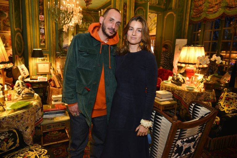  - Isabelle d’Ornano ouvre les portes de son appartement à Quentin Jones