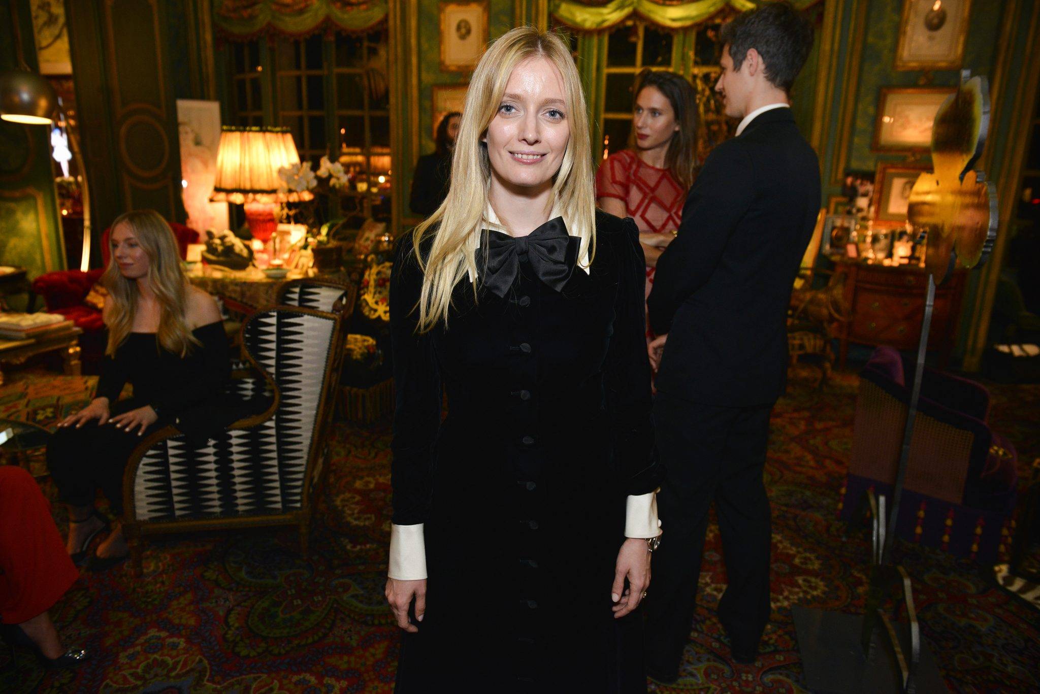  - Isabelle d’Ornano ouvre les portes de son appartement à Quentin Jones