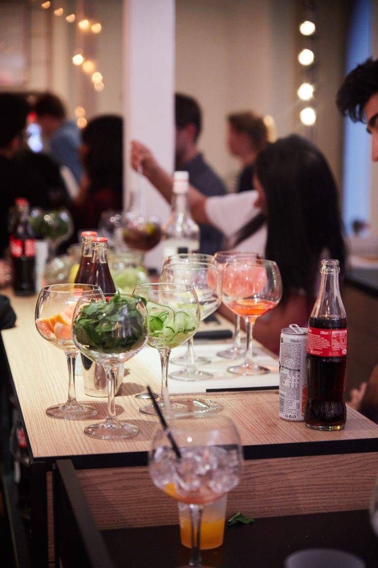 Buller en bonne compagnie au Beach Bar de Coca-Cola x colette