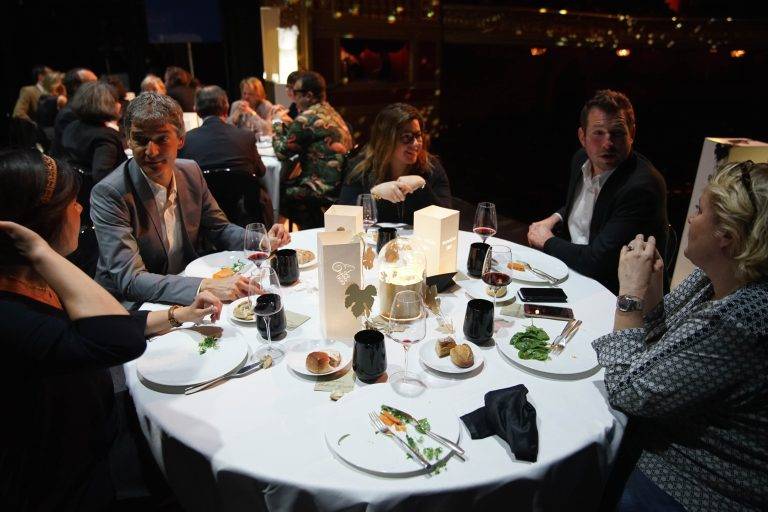 Mouton Cadet fait son retour sur scène avec un dîner d’exception