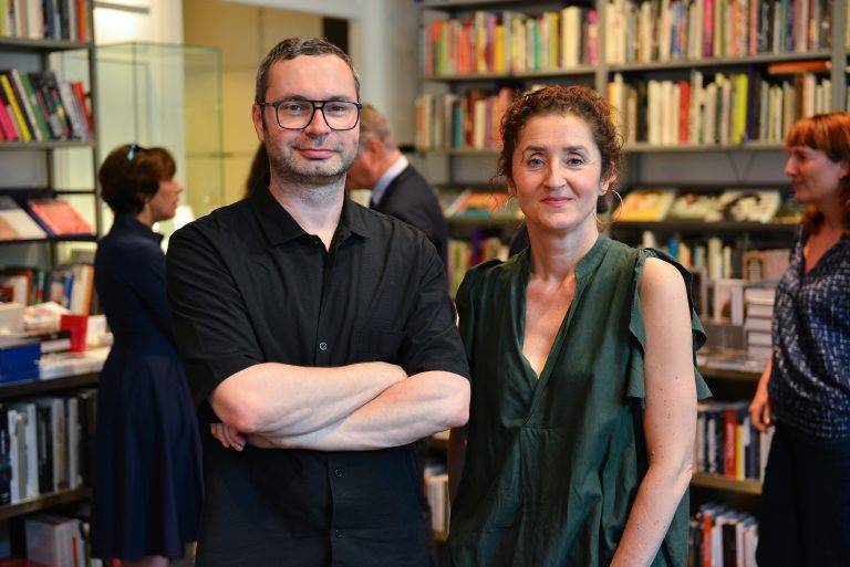  - AD France et Artcurial réunissent le meilleur du design français avec l’ouvrage « The New Chic »