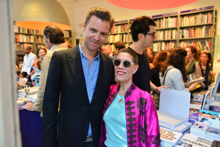  - AD France et Artcurial réunissent le meilleur du design français avec l’ouvrage « The New Chic »