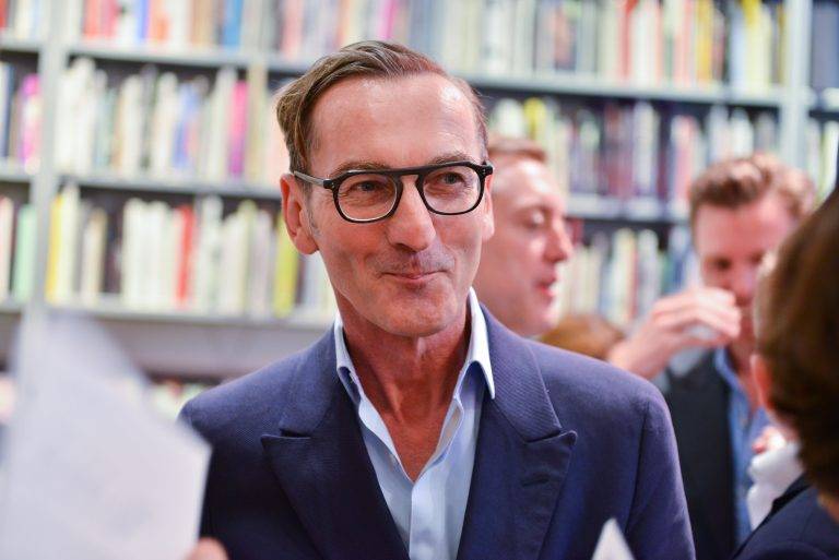  - AD France et Artcurial réunissent le meilleur du design français avec l’ouvrage « The New Chic »