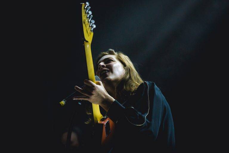  - Beth Ditto, Loïc Nottet, Fishbach et Malo’ frappent fort pour la Creative Live Session #9 de Sony Music