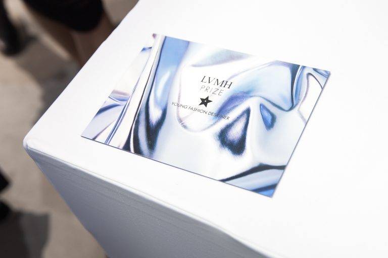 Rihanna remet le LVMH Prize à Marine Serre