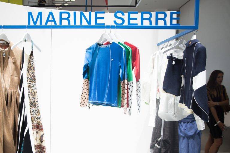 Rihanna remet le LVMH Prize à Marine Serre