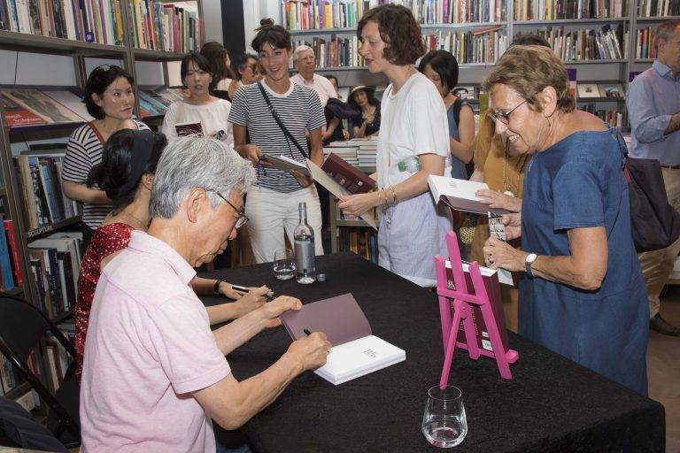Rencontre exceptionnelle avec Lee Ufan à la Librairie Artcurial