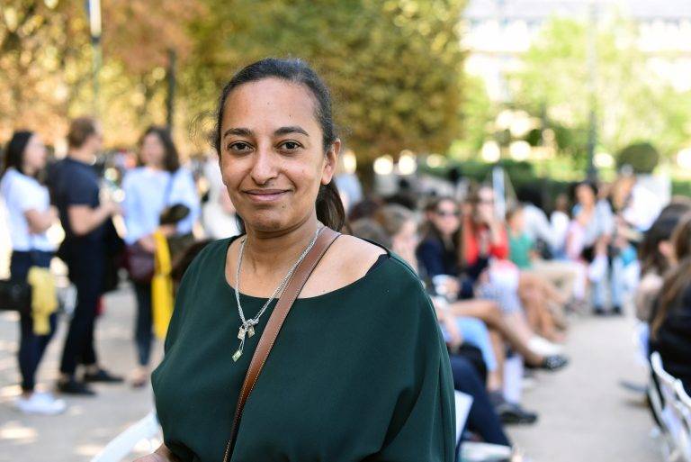  - Marie-Agnès Gillot danse dans la fontaine du Jardin du Palais-Royal pour Petit Bateau