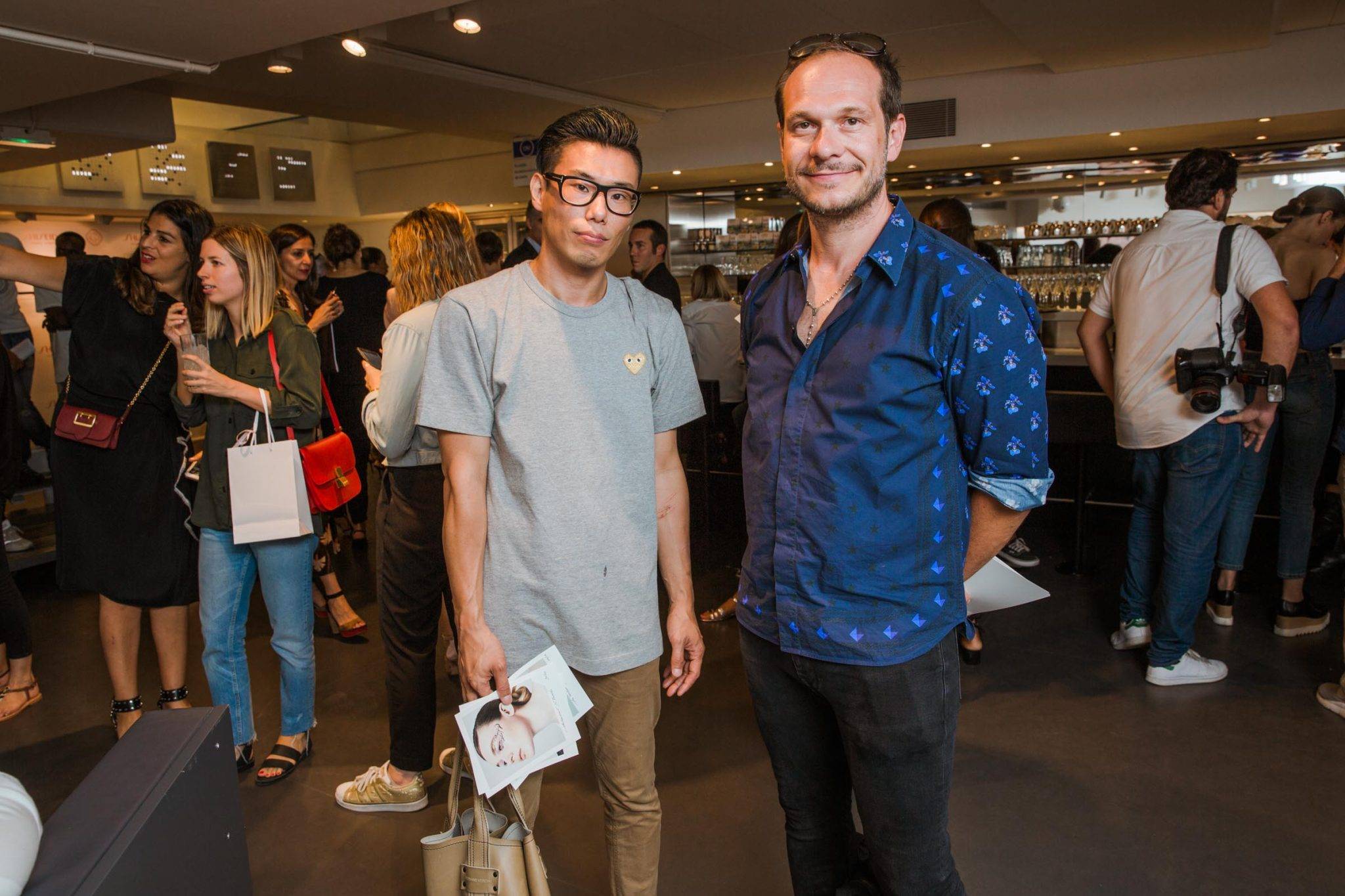  - Eyeliner et pinceau à la main, Nicolas Ouchenir poétise la nouvelle collection Shiseido