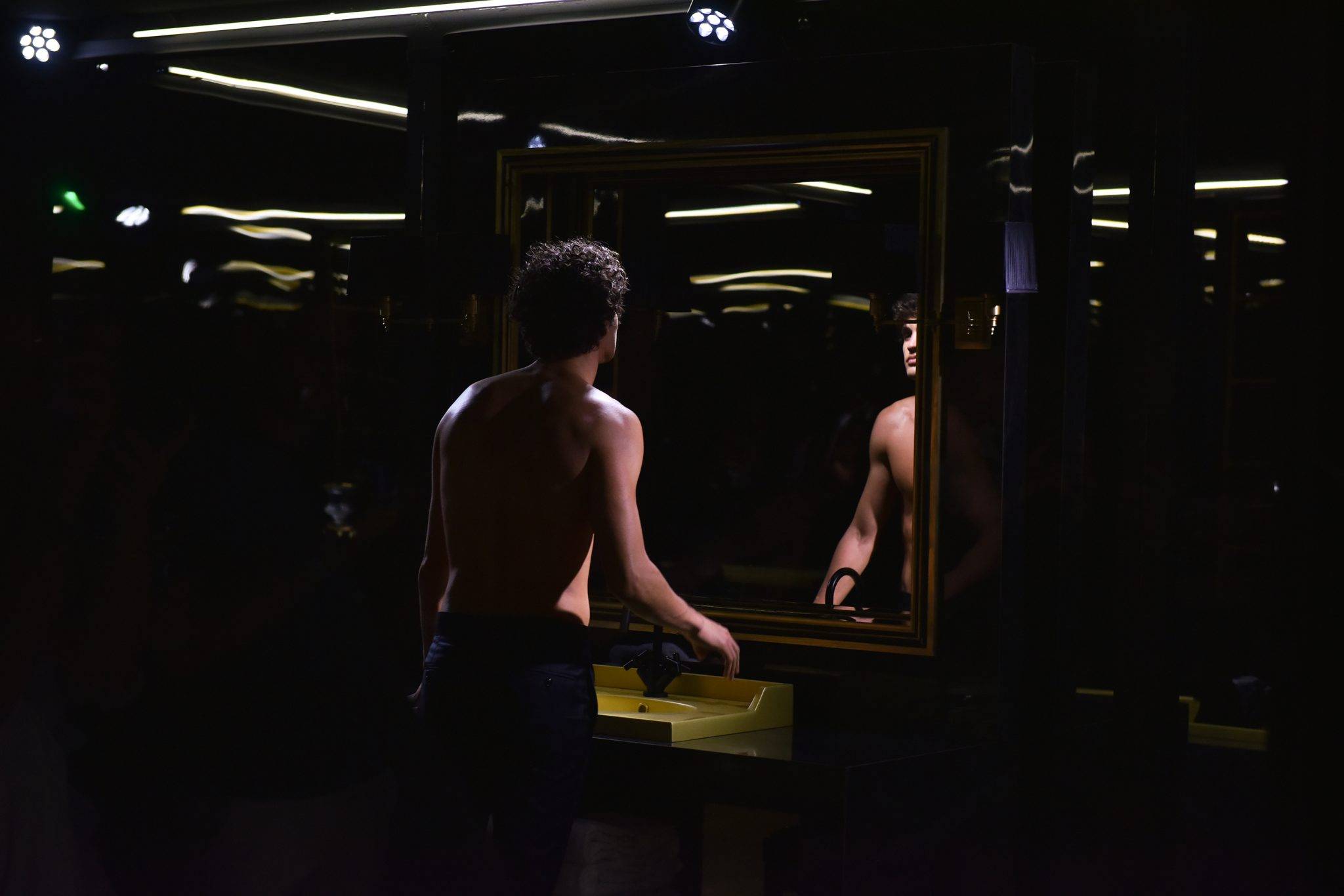  - Francisco Henriques incarne l’excès selon Paco Rabanne Parfums