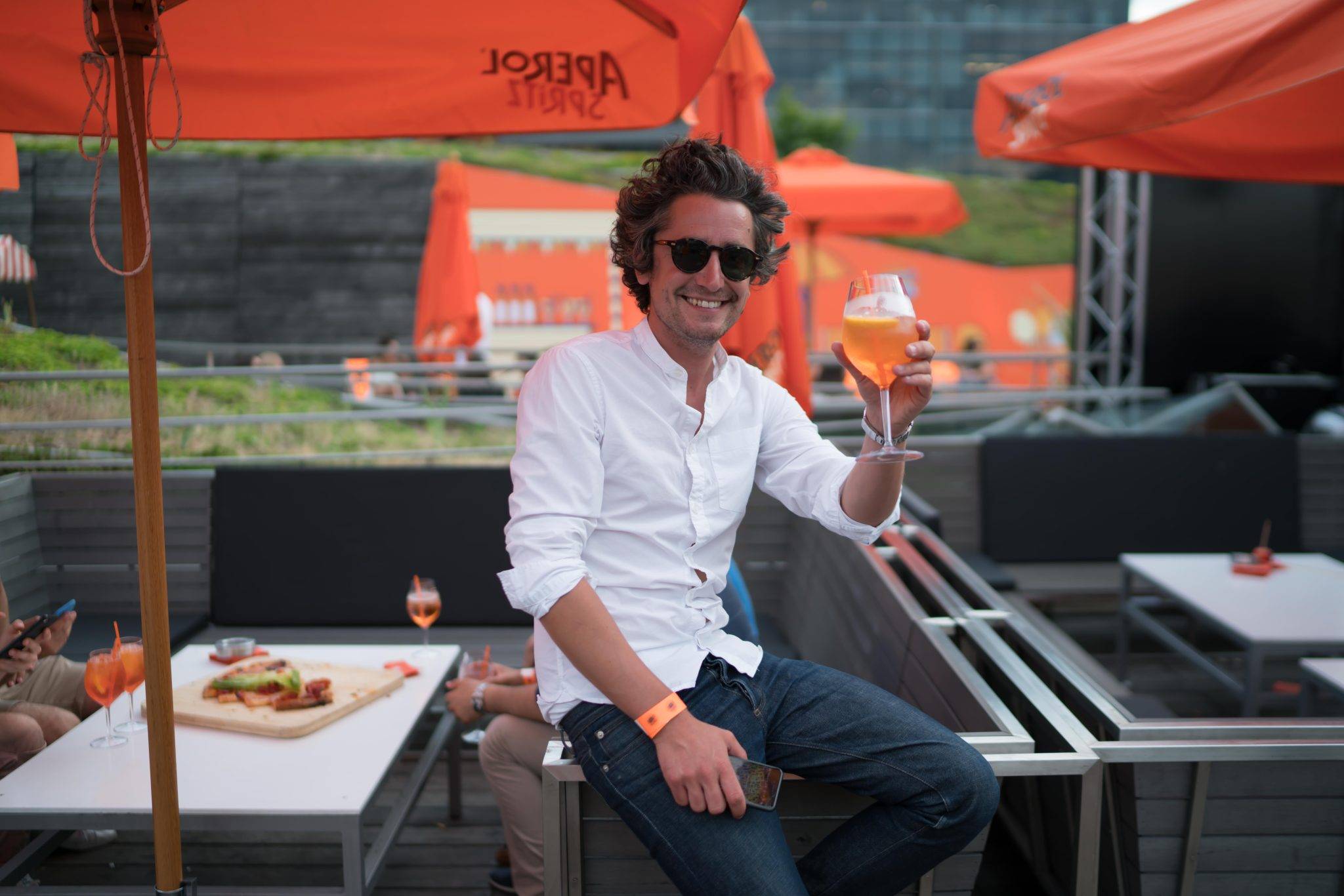  - Le temps d’un Aperitivo, le Café Oz Rooftop prend les couleurs d’Aperol Spritz