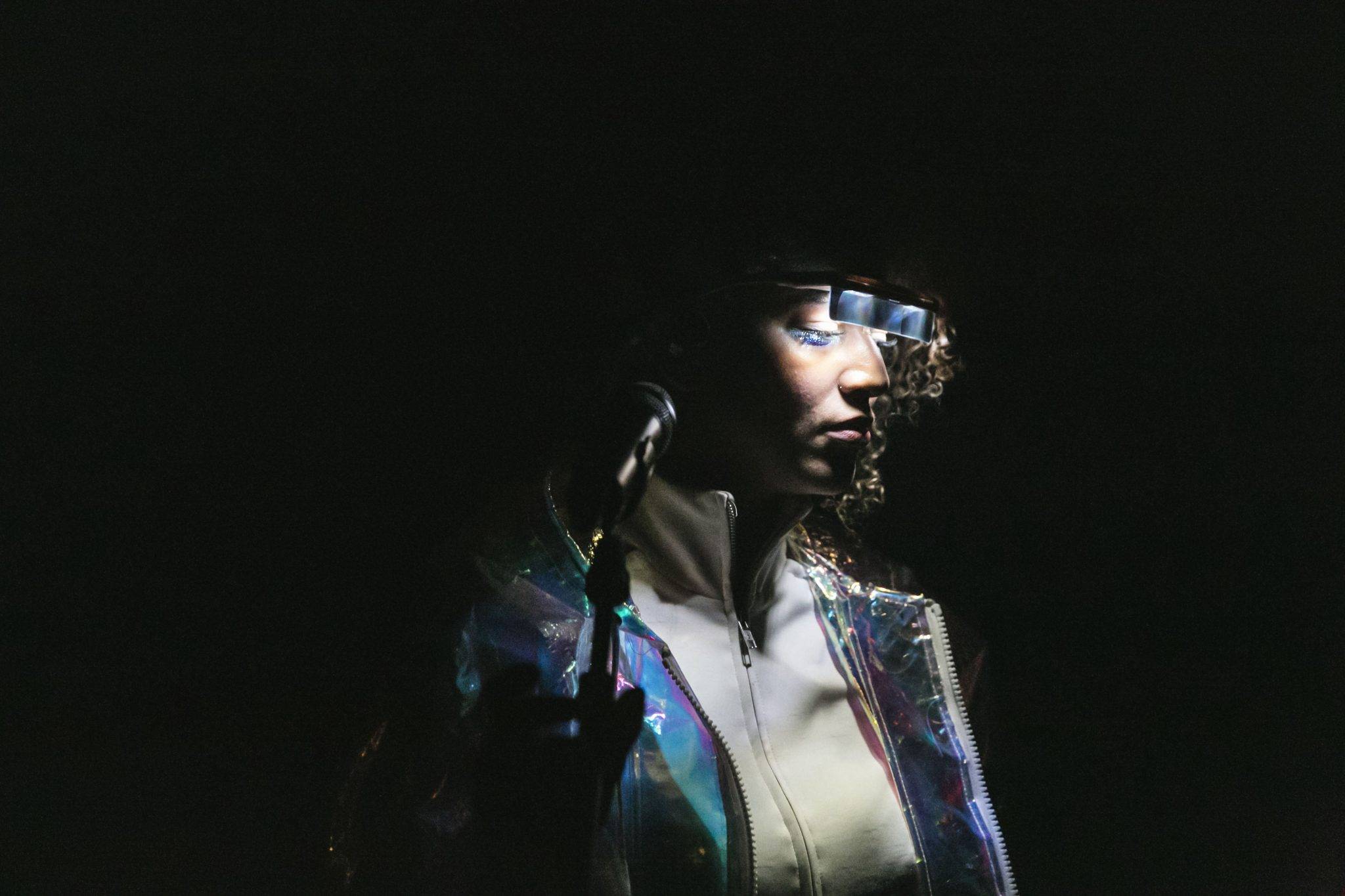  - Feder and Sônge on stage for Warner Music’s garden party