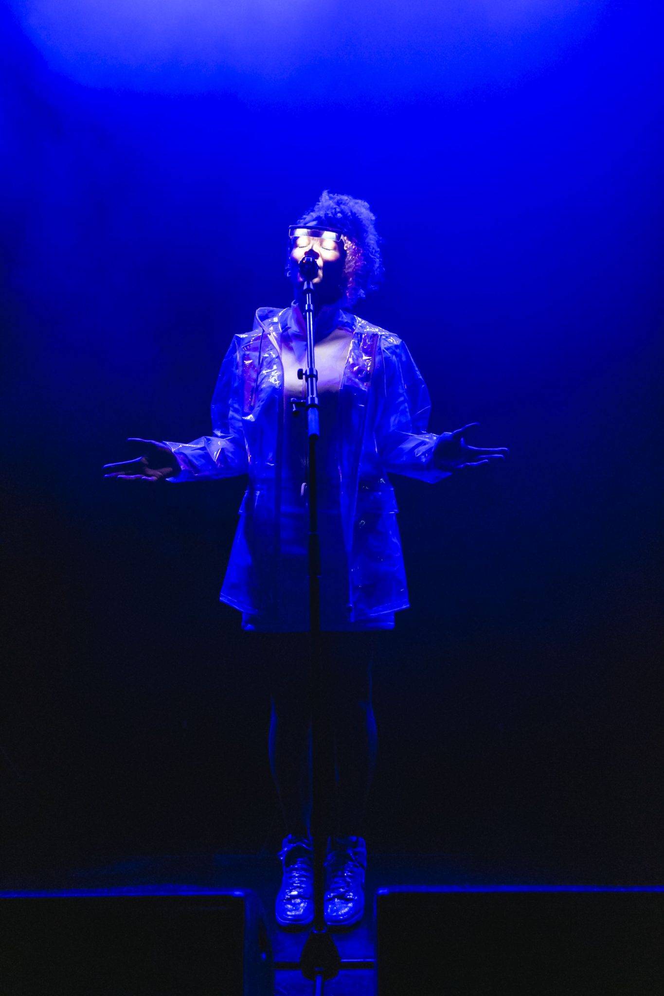  - Feder and Sônge on stage for Warner Music’s garden party