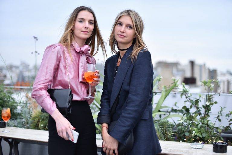  - Les Tara Girls réunies autour de Colombe Campana