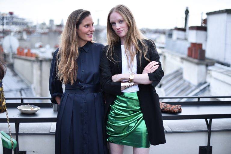  - Les Tara Girls réunies autour de Colombe Campana