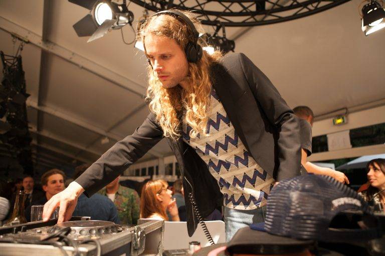  - Don’t Believe The Hype battle party