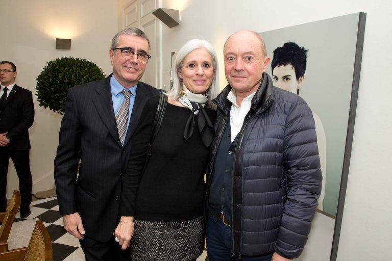  - Lancement de la première collection de joaillerie Dauphin