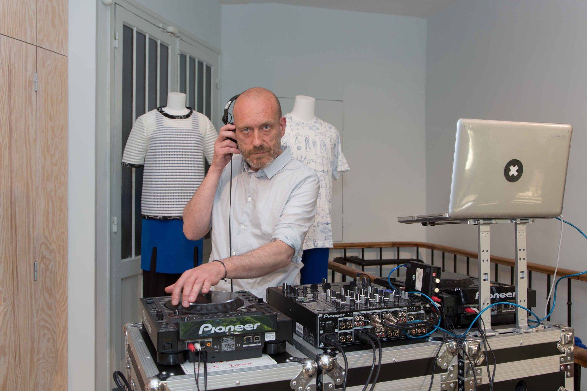  - Vernissage 12X21 by Thomas Erber & Antoine de Beaupré