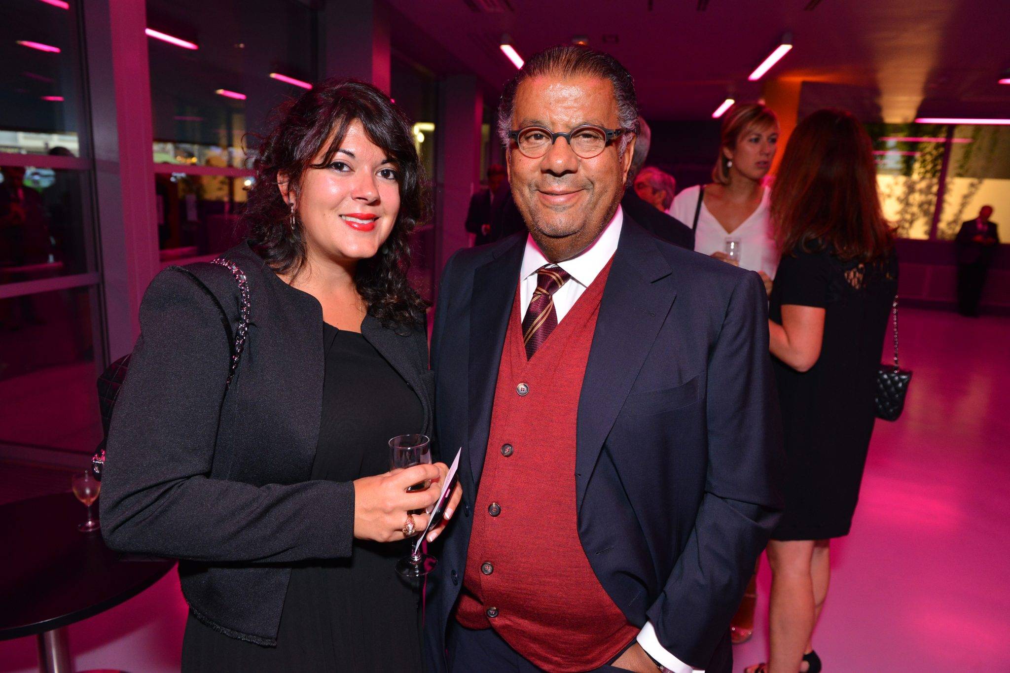  - La vente aux enchères ‘Heroes’ de la galerie kamel mennour