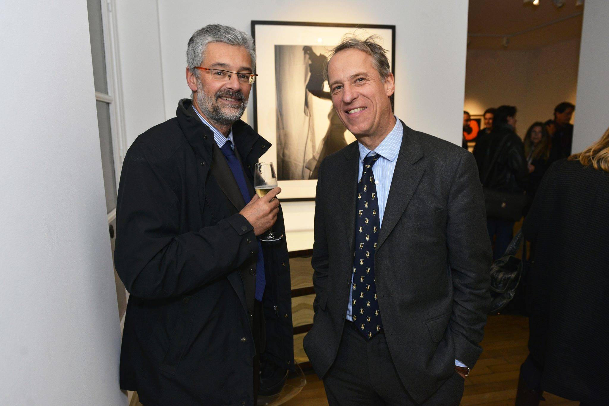  - PHILLIPS : Exposition des futures ventes d’art contemporain & design