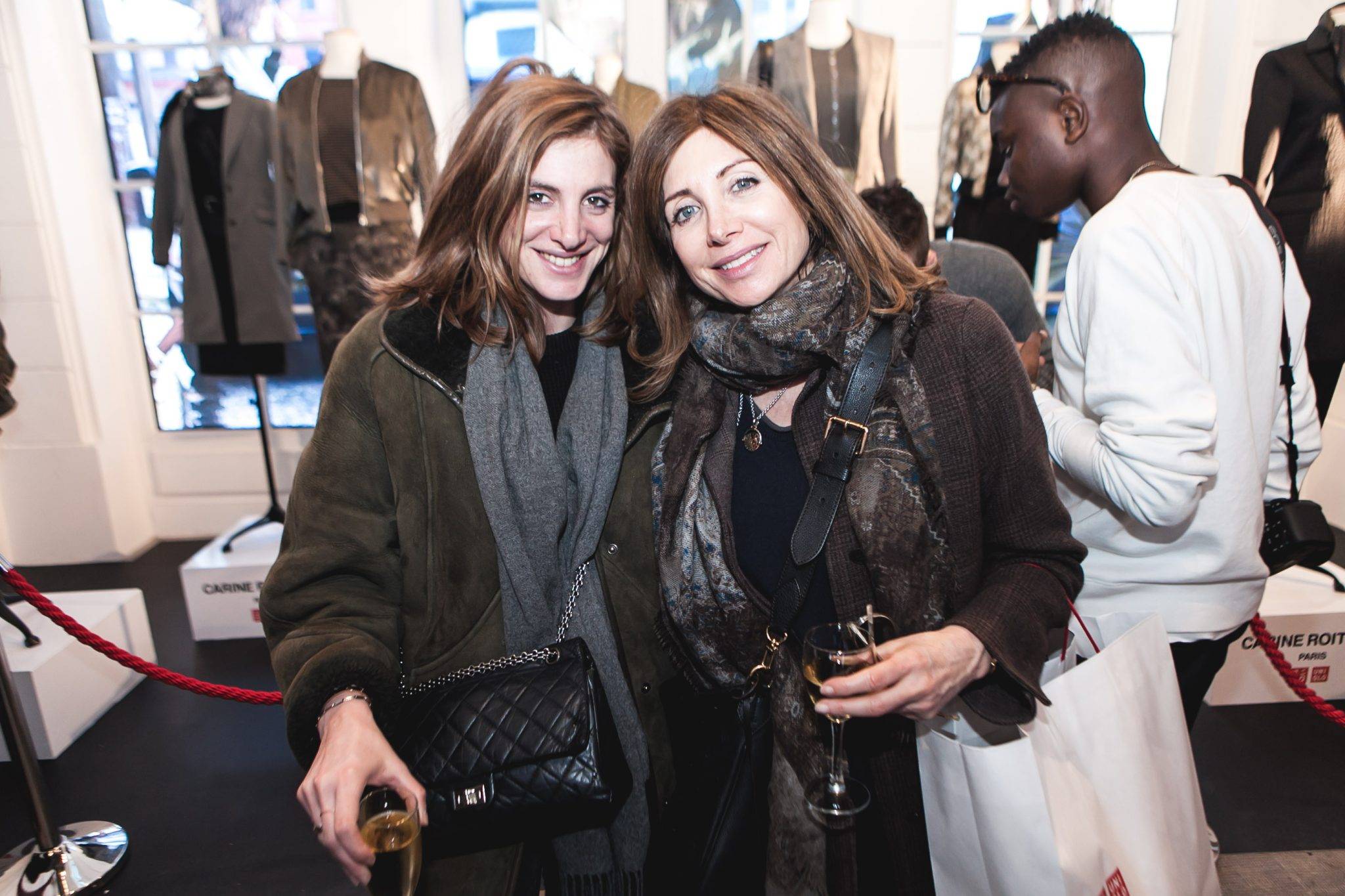  - Lancement de la collection Printemps-été 2016 Uniqlo x Carine Roitfeld