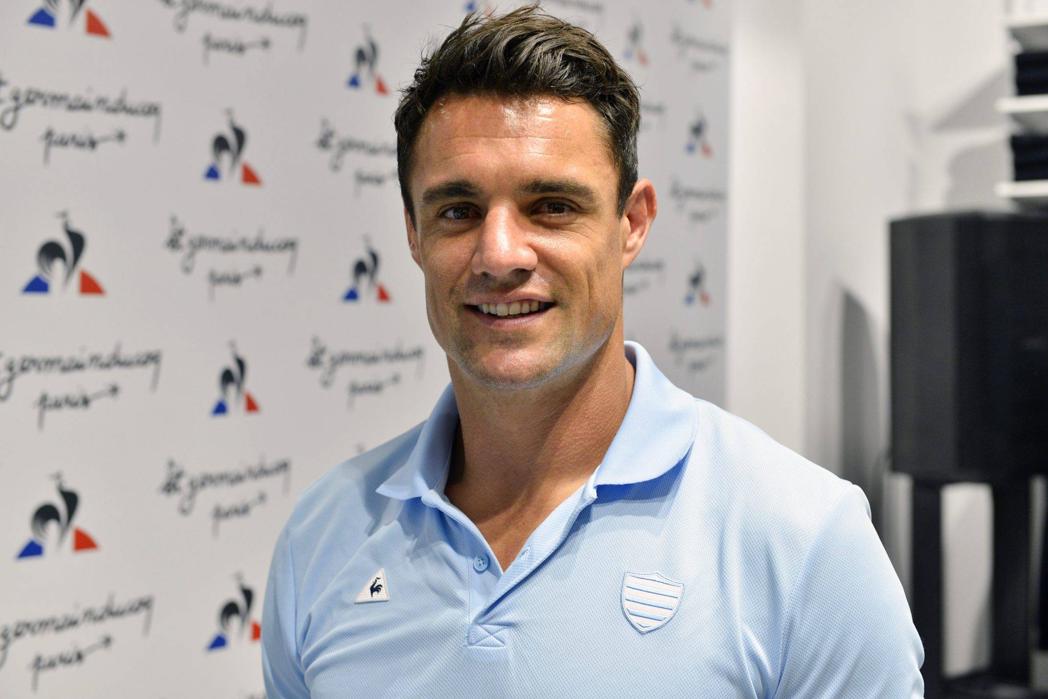  - le coq sportif plays and marks boulevard Saint Germain