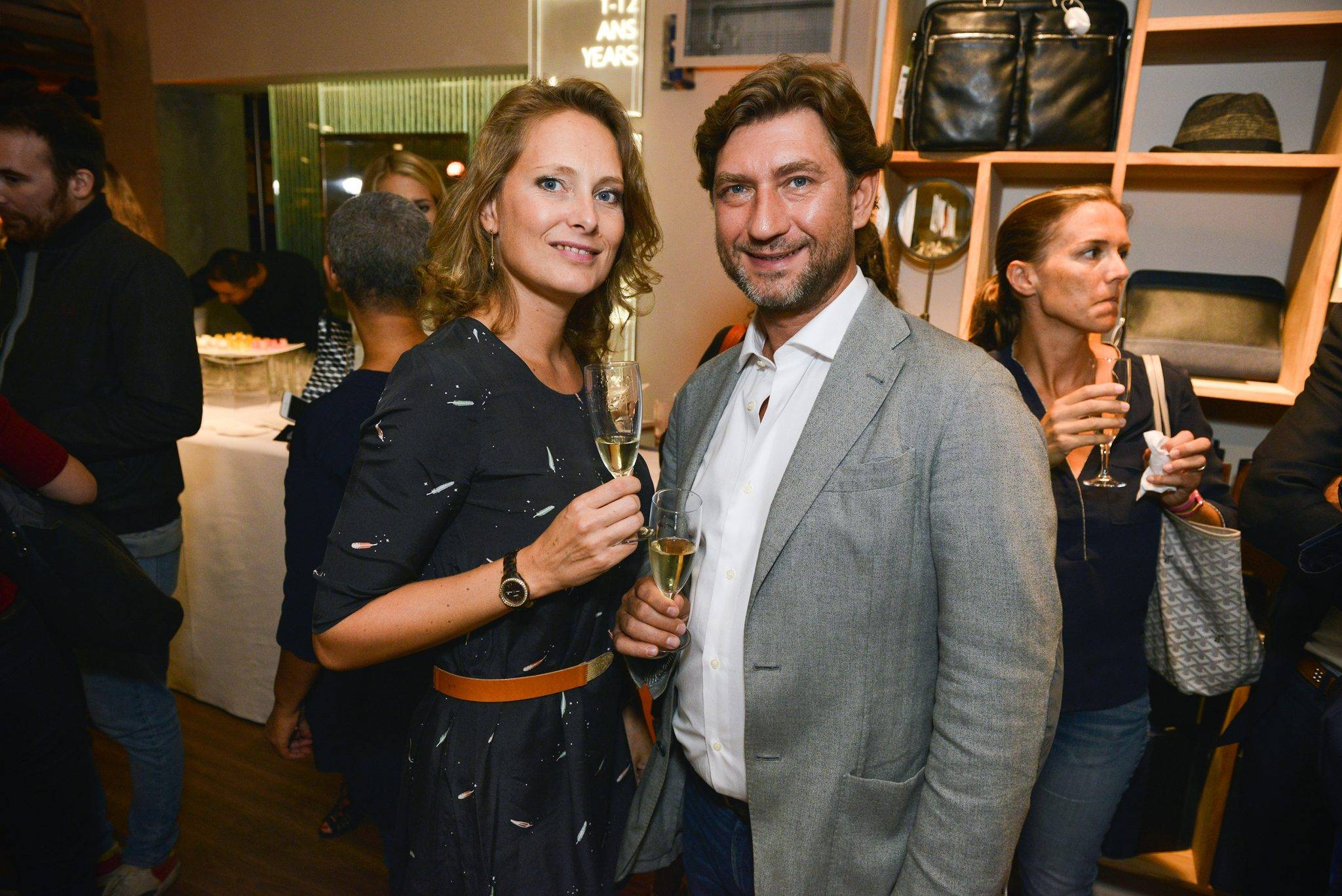  - Izzy Bizu chante pour Marie Claire & Benetton