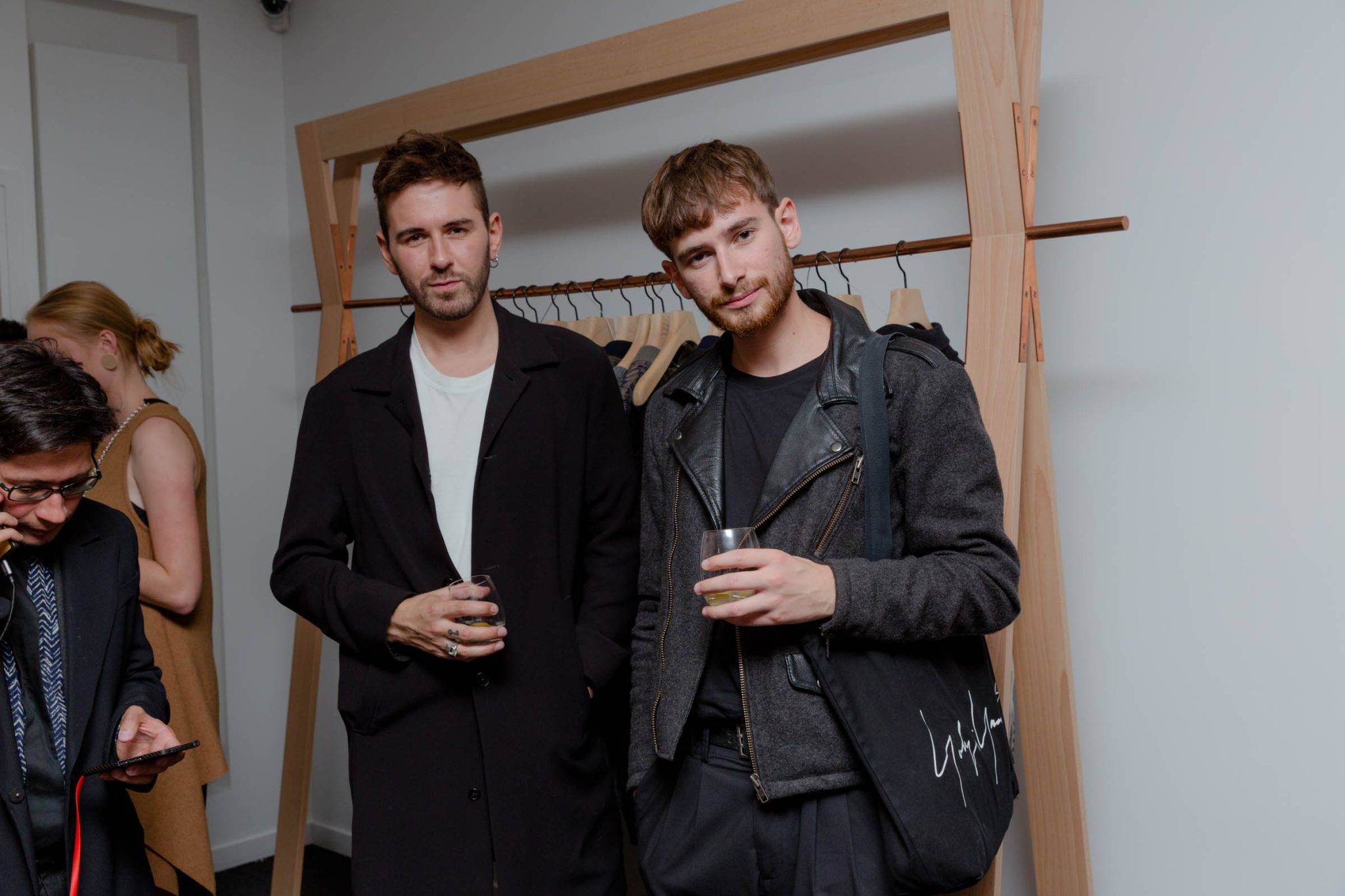  - Nehera et Encens magazine s’invitent chez Tom Greyhound