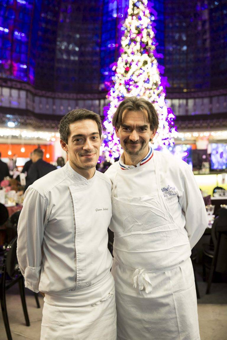  - Rose Association dîne sous la coupole du Printemps