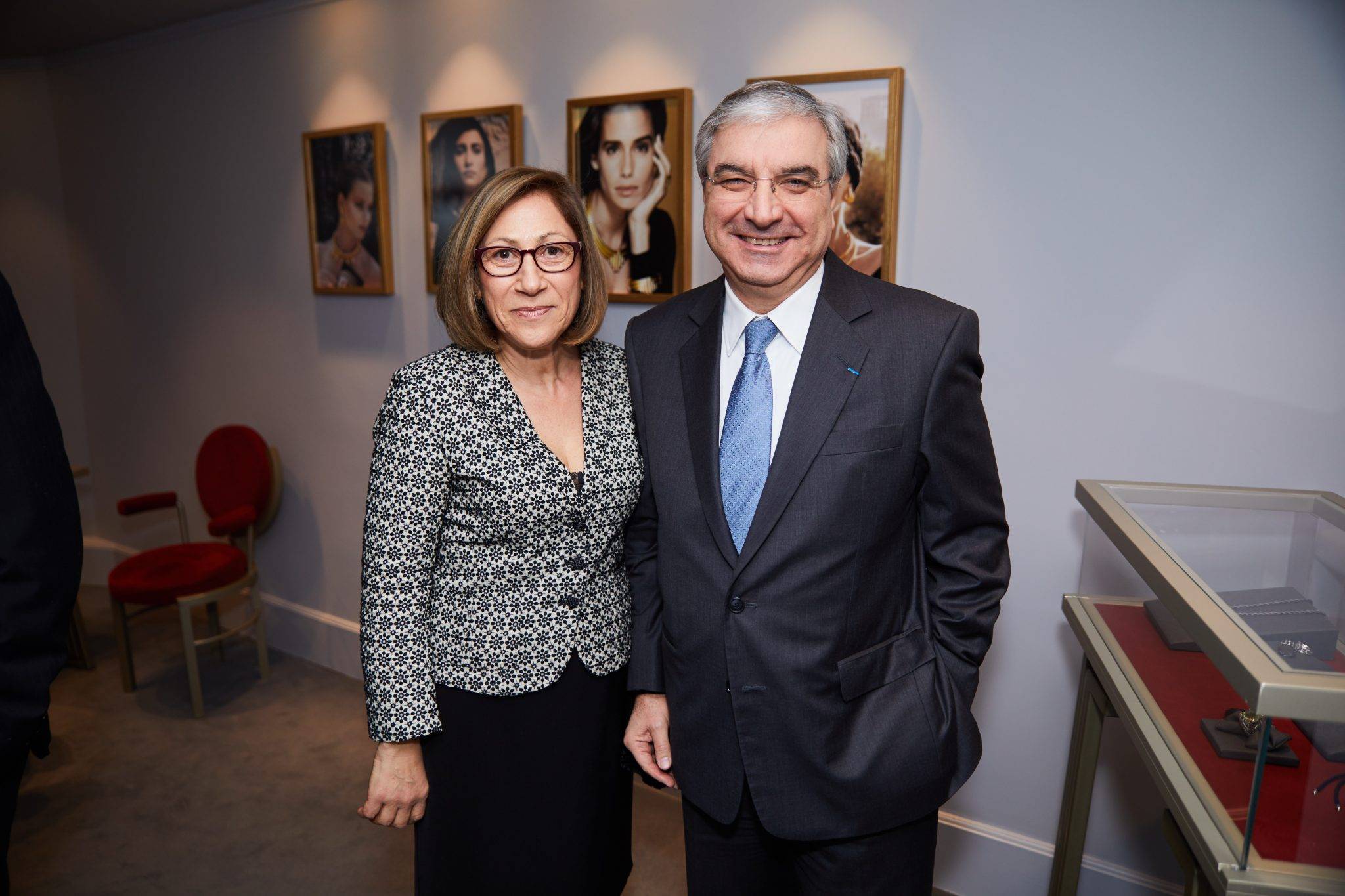  - Zolotas inaugure une nouvelle boutique et s’engage contre le SIDA