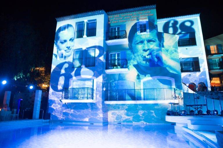 Le palace Byblos sort le grand jeu pour ses noces d’Or avec les Caves du Roy