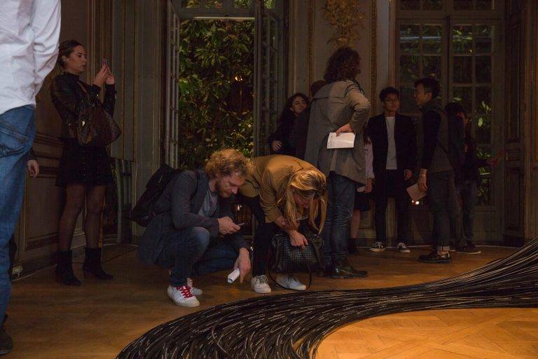 Transformer la réalité: la nature technologique d’Evan Roth