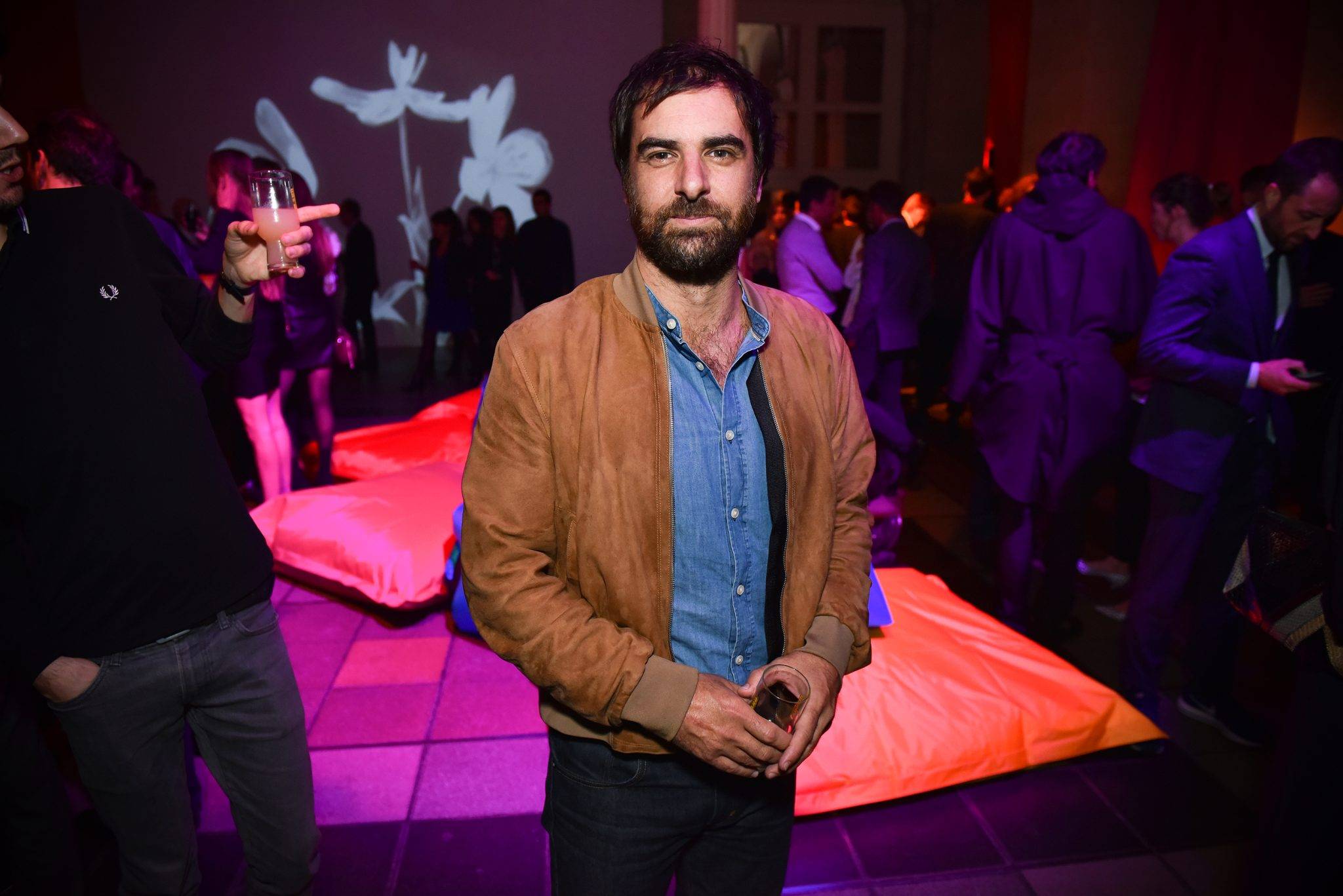  - Le Bal Jaune prolonge la nuit avec sa grande fête « élastique »