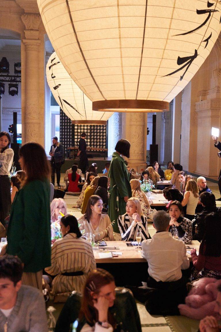 À la table japonaise de H&M Studio avec Alexa Chung, Winnie Harlow et Marie-Ange Casta