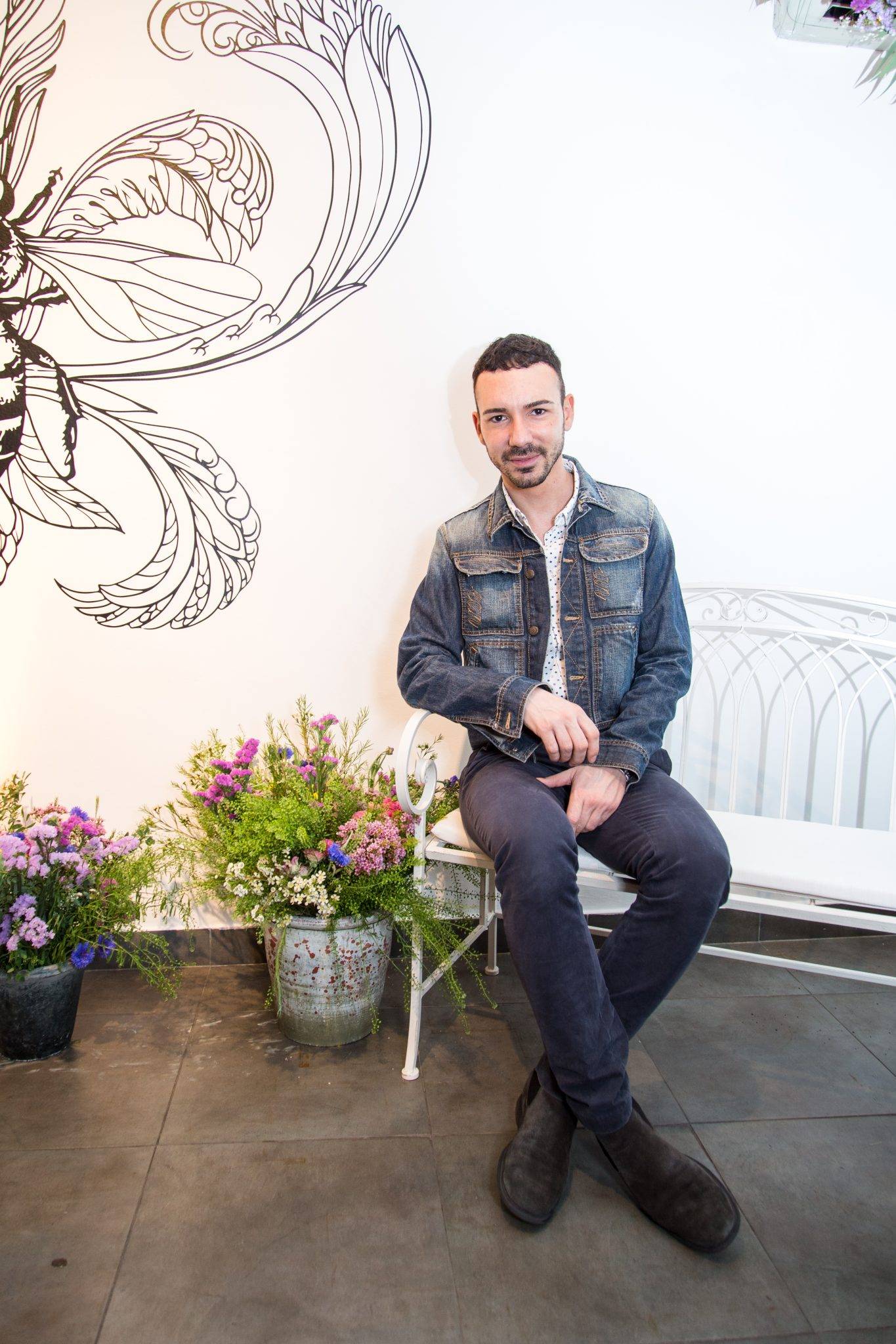  - “The Joy of Bees”, an artistic experience by Relais & Châteaux at Milan’s Salone del Mobile