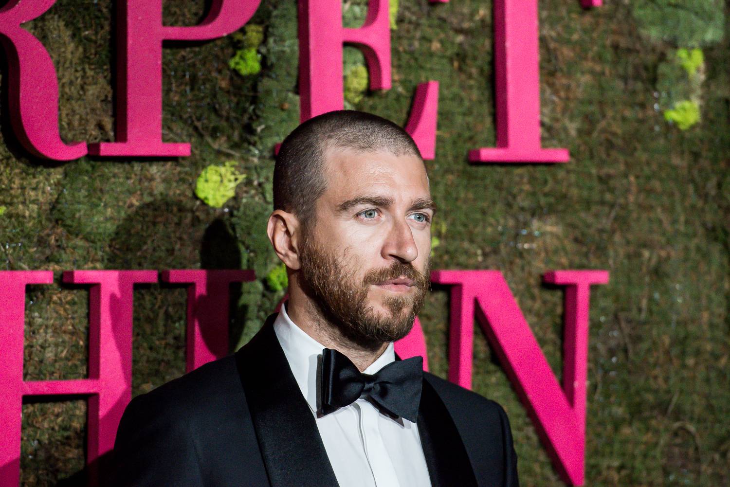  - Après les défilés, Elle Macpherson, Cindy Crawford et Julianne Moore foulent le Green Carpet