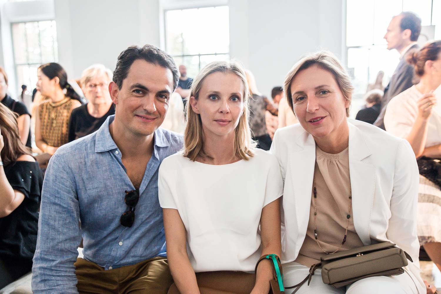  - Edie Campbell et Amber Valletta défilent pour Agnona