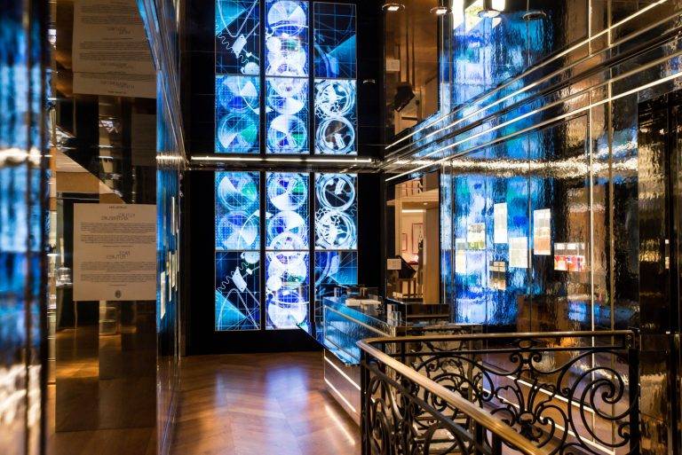 L’art contemporain s’invite chez Guerlain avec l’exposition « Futurs Antérieurs »