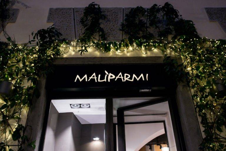 “Lady Rosa” : the face of femininity by Malìparmi and Alda Giunti at Pitti Uomo